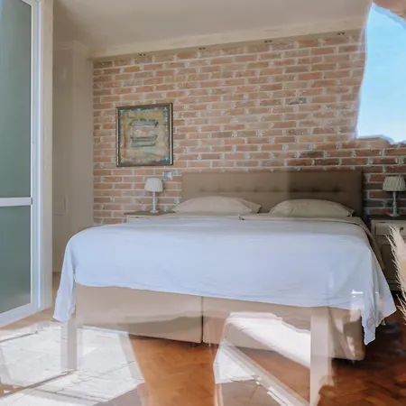 Villa Alenor | Sea View & Beach Access Villa Misivri