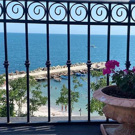 Villa Alenor | Sea View & Beach Access Villa Misivri