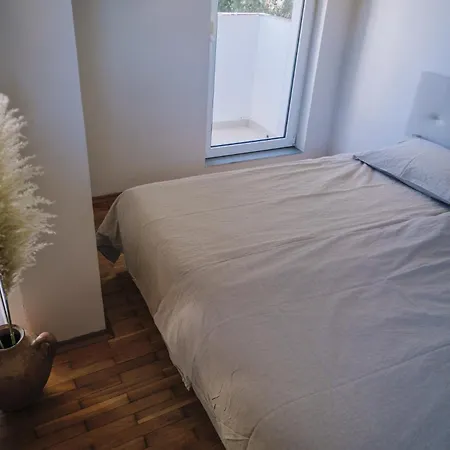 Alenor | Sea View & Access