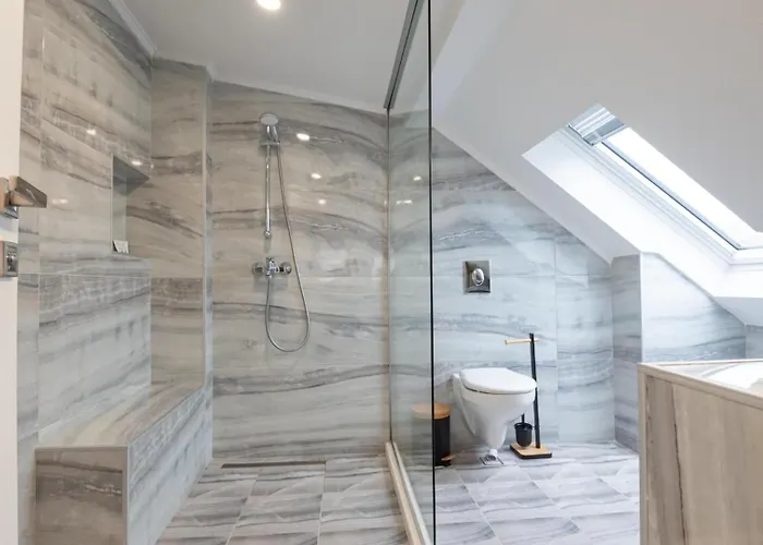 Villa Alenor - Sea Views & Sea Access | Unesco Old Town | Sleeps 8