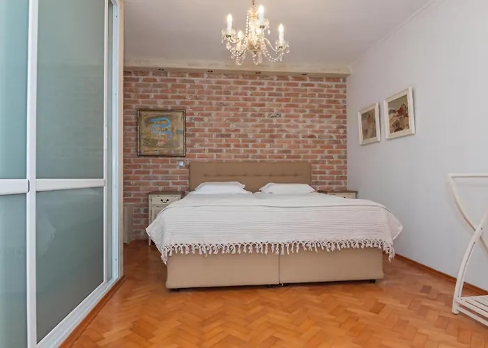 Alenor - Sea Views & Sea Access | Unesco Old Town | Sleeps 8 Nesebar