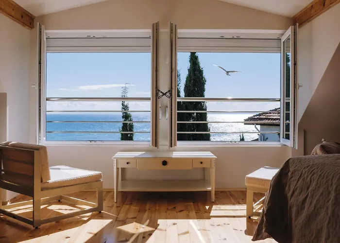 Villa Alenor - Sea Views & Sea Access | Unesco Old Town | Sleeps 8 Nesebar